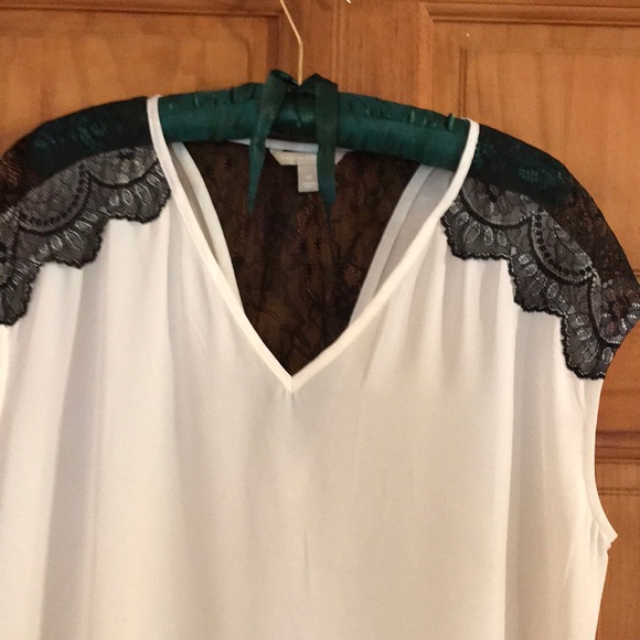 Top - Picture 2 of 2